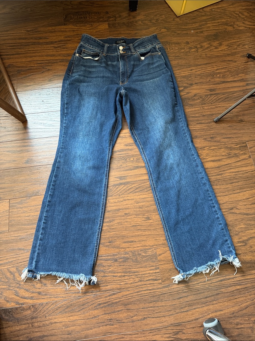 Judy Blue Boot Cut Women’s Blue Raw-Hem Jeans